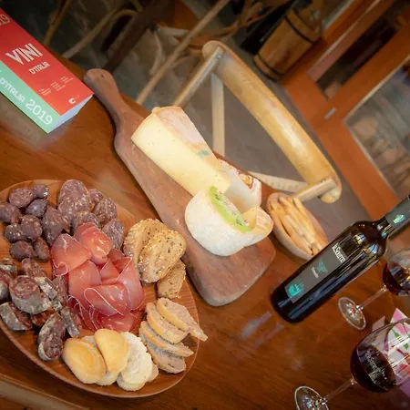 بيت ضيافة Wine-farm La Source 3*